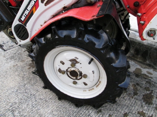 รหัส:12000934รถพรวนดินเดินตามใช้เครื่องดีเซลDY270Dขนาด6.0PSโรตารี่กว้าง70cm.สตาร์กุญแจพร้อมลุยงานwww.nihonmono.com