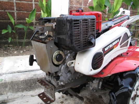 รหัส:12000934รถพรวนดินเดินตามใช้เครื่องดีเซลDY270Dขนาด6.0PSโรตารี่กว้าง70cm.สตาร์กุญแจพร้อมลุยงานwww.nihonmono.com