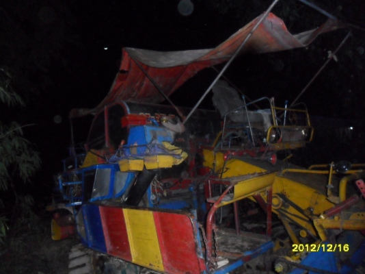 ขายรถเกี่ยวข้าวศักดิ์พัฒนาบิ๊ก37