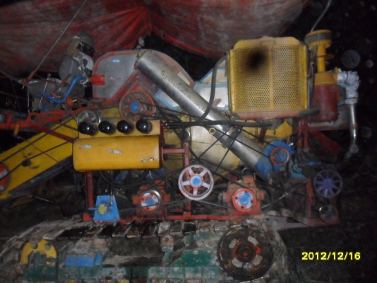 ขายรถเกี่ยวข้าวศักดิ์พัฒนาบิ๊ก37