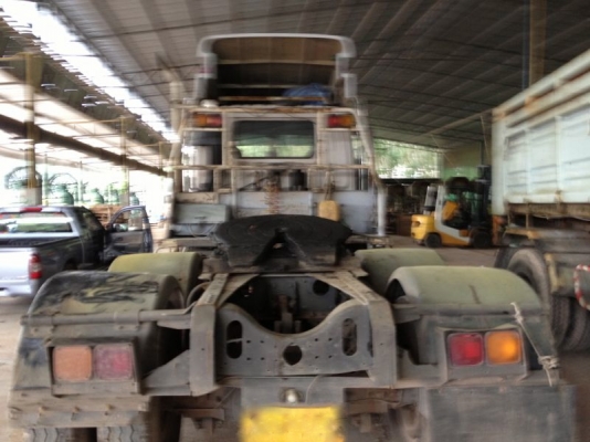 รถอิซูซุ 10 ล้อ หัวลาก FXZ 270 แรงม้า ปี 45 สนใจติดต่อ 081 - 6079515 รถอิซูซุ 10 ล้อ หัวลาก FXZ 270 แรงม้า ปี 45 สนใจติดต่อ 081 - 6079515