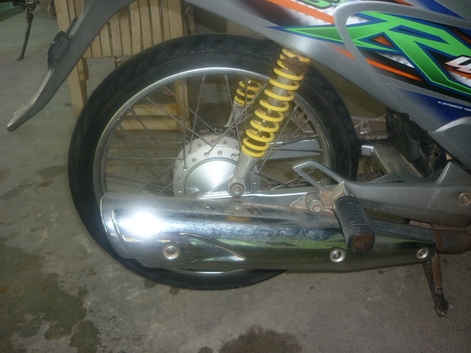 ขาย เวฟ 125 r ปี 48   ขาย  16500  บาท