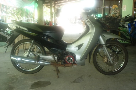 ขาย เวฟ 125 s กุญแจนิรภัย  ขาย 14500 บาท