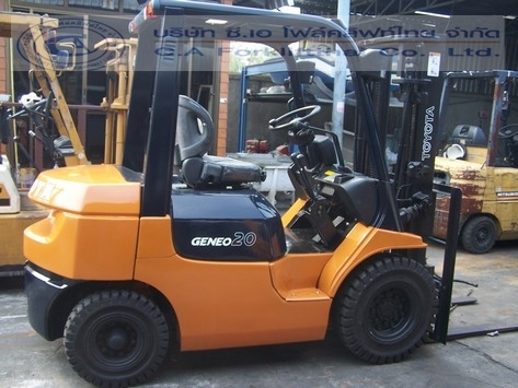 ขาย รถโฟล์คลิฟท์ TOYOTA รุ่น 7FG-20