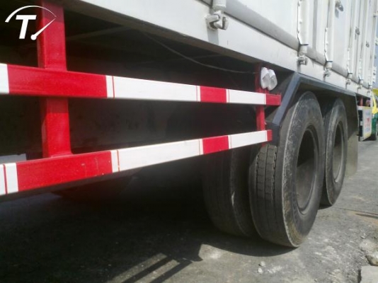 สิบล้อ ร๊อกกี้เพลาเดียว หัวเดกก้าสวย ปี1995