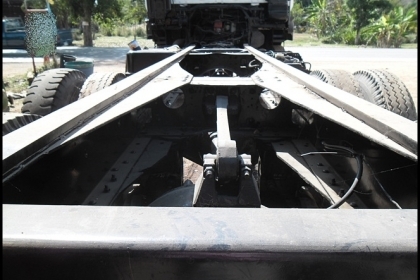 GIGA หัวครัชซี เครื่อง 320 แรง สภาพดี สวยมาก