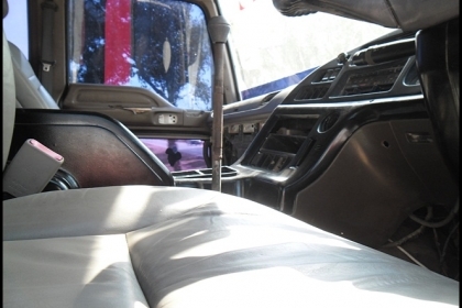 GIGA หัวครัชซี เครื่อง 320 แรง สภาพดี สวยมาก