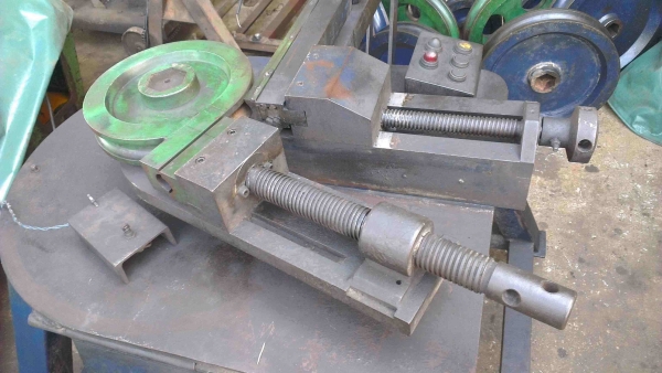 ขาย เครื่องดัด เหล็ก/แป๊ป อุปกรณ์ครบ พร้อมใช้งาน นครปฐม 086-3514415 แบงค์