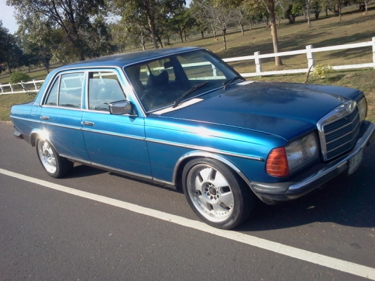 ขายรถ Benz 230e w123  1jz  ติดแก็ส lpg    รถคลาสสิค  ทำครบเเล้ว ขายถูก