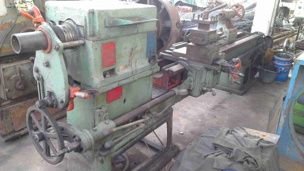 ขาย แท่นกลึงหนัก ราคาถูก 8 ฟุต มีสองตัว นครปฐม 086-3514415 แบงค์