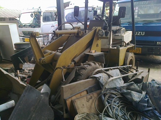 ขายถูก รถตักเล็ก 4x4 MS20 (ขนาดWA30) เลี้ยวเอว ขายตามสภาพ ต้องเอาไปเก็บงานเอาเอง.... ขายถูก รถตักเล็ก 4x4 MS20 (ขนาดWA30) เลี้ยวเอว ขายตามสภาพ ต้องเอาไปเก็บงานเอาเอง....