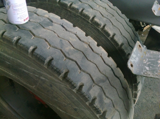 10ล้อหัวลากแท้ๆ320 แรงUD CWM454 ปี**52ไมล์ 100000กว่า กิโล ใช้น้อย เบรคแห้ง คัสซีสีบรอนล์ รถสวยมากๆวิ่งน้อย... 10ล้อหัวลากแท้ๆ320 แรงUD CWM454 ปี**52ไมล์ 100000กว่า กิโล ใช้น้อย เบรคแห้ง คัสซีสีบรอนล์ รถสวยมากๆวิ่งน้อย...