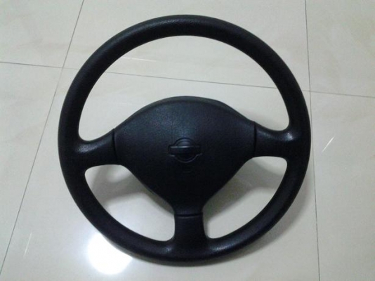 ขายพวงมาลัย NISSAN 3 ก้าน ราคา 800 บาท