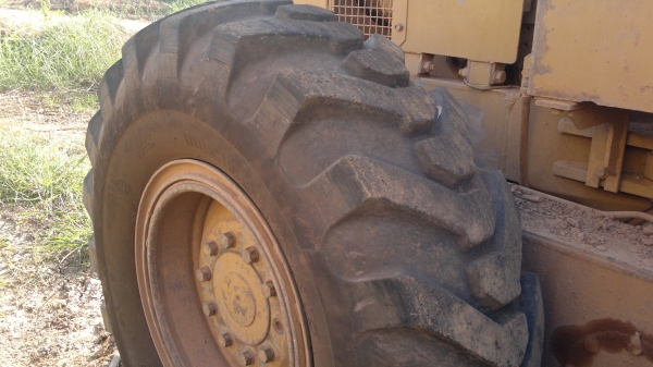 ขายรถเกรด CAT 140G 72 V  SERIAEL 14300  เล่มทะเบียน