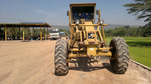 ขายรถเกรด CAT 140G 72 V  SERIAEL 14300  เล่มทะเบียน