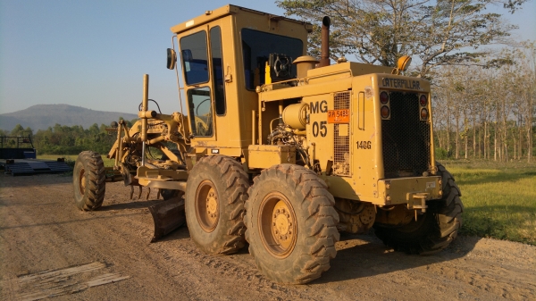 ขายรถเกรด CAT 140G 72 V  SERIAEL 14300  เล่มทะเบียน