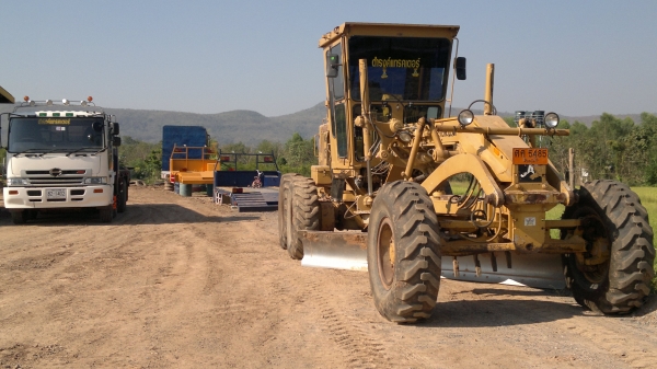 ขายรถเกรด CAT 140G 72 V  SERIAEL 14300  เล่มทะเบียน