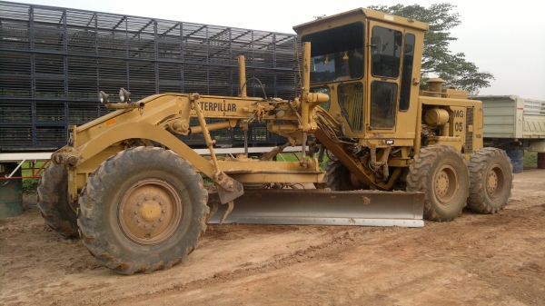 ขายรถเกรด CAT 140G 72 V  SERIAEL 14300  เล่มทะเบียน