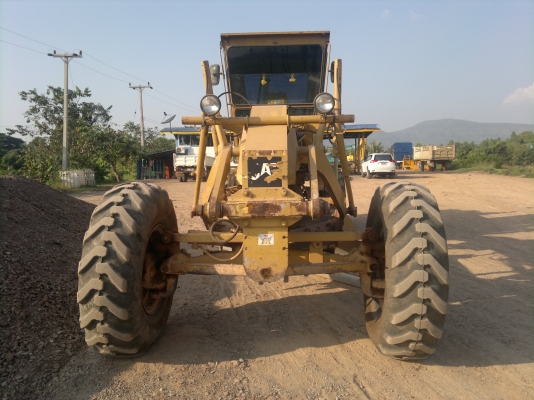 ขายรถเกรด CAT 140G 72 V  SERIAEL 14300  เล่มทะเบียน