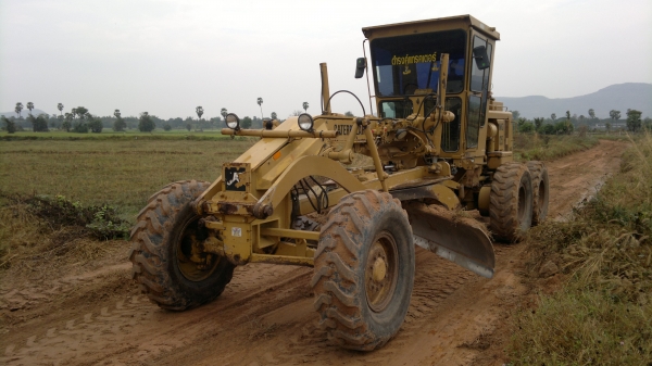 ขายรถเกรด CAT 140G 72 V  SERIAEL 14300  เล่มทะเบียน