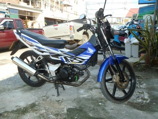 ขายHONDA SONIC หัว CB ราคา 23500 บาท ขายHONDA SONIC หัว CB ราคา 23500 บาท