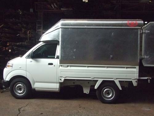 รับต่อโครงหลังคาอลูมิเนียม,ต่อกระบะท้าย,ตู้แห้งขนของและรับทำผ้าใบคลุมรถ ต่อคอกและรับต่อกระบะท้ายรถทุกชนิด