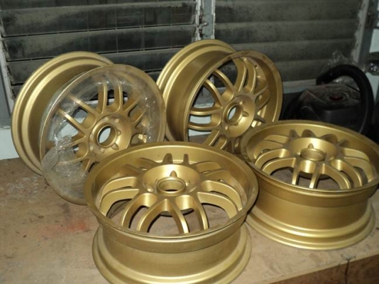 ขายล้อแม็ค ขอบ 16 นิ้ว 7000 สนใจโทร 0863532900