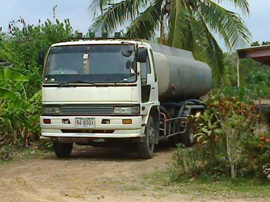 ให้เช่ารถแท้งบรรทุกน้ำ10ล้อชลบุรีภาคตะวันออก