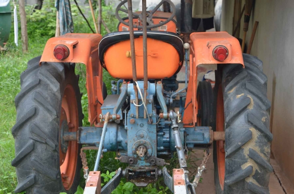 ขายรถไถคูโบต้า 20แรง ราคาถูกครับ