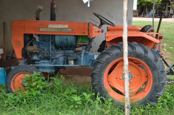 ขายรถไถคูโบต้า 20แรง ราคาถูกครับ