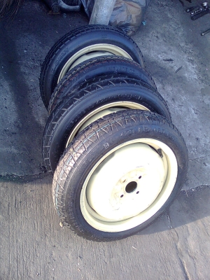 ขายล้ออะไหล่ยี่ปุ่นพร้อมยาง สภาพดี 4 วง 2 คู่ 4 รู 100มีขอบ16ห้ารู114 ด้วย ขายล้ออะไหล่ยี่ปุ่นพร้อมยาง สภาพดี 4 วง 2 คู่ 4 รู 100มีขอบ16ห้ารู114 ด้วย