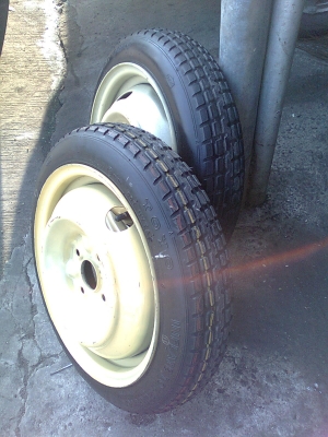 ขายล้ออะไหล่ยี่ปุ่นพร้อมยาง สภาพดี 4 วง 2 คู่ 4 รู 100มีขอบ16ห้ารู114 ด้วย ขายล้ออะไหล่ยี่ปุ่นพร้อมยาง สภาพดี 4 วง 2 คู่ 4 รู 100มีขอบ16ห้ารู114 ด้วย