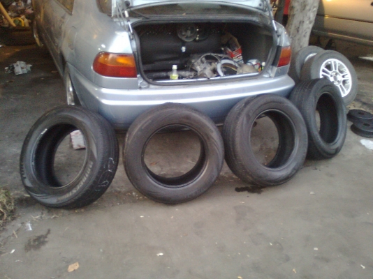 ยางบริดโตน ทูเรนซ่า 195 65 15 สภาพดี ราคา 650 บาท ด่วน ยางบริดโตน ทูเรนซ่า 195 65 15 สภาพดี ราคา 650 บาท ด่วน