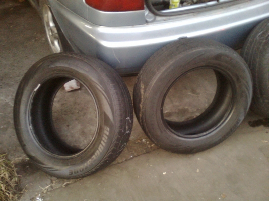 ยางบริดโตน ทูเรนซ่า 195 65 15 สภาพดี ราคา 650 บาท ด่วน ยางบริดโตน ทูเรนซ่า 195 65 15 สภาพดี ราคา 650 บาท ด่วน