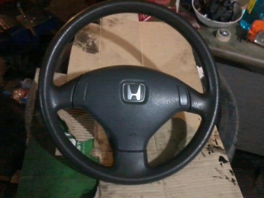 พวงมาลัยซีวิค โคโรน่า เวกคั่มแอร์ ราคา 500 บาท พวงมาลัยซีวิค โคโรน่า เวกคั่มแอร์ ราคา 500 บาท