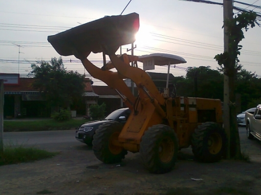 ขายด่วน!..รถตักล้อยาง KOMATSU PLAY LOADER 510 รถสวย มีเอกสาร.