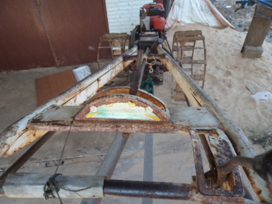 ขายรถไถนาคูโบต้าเดินตาม11แรง พร้อมผานและเทเลอร์