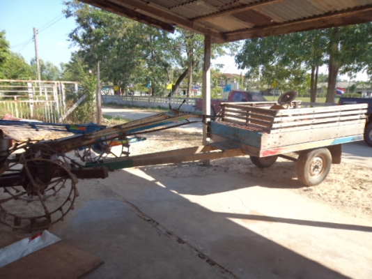 ขายรถไถนาคูโบต้าเดินตาม11แรง พร้อมผานและเทเลอร์