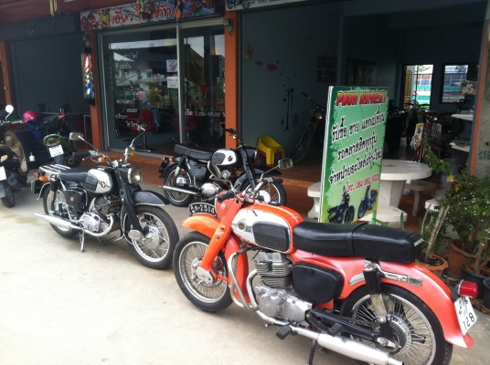 ขาย c95 c92 c65 sl125 vespa สวยๆ มีหลายครับโทรสอบถามได้ครับ 0848809220 poohรังสิต