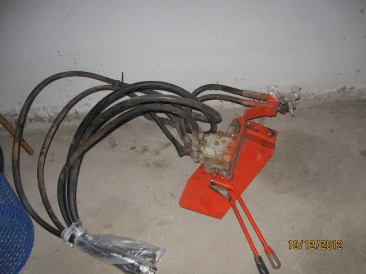 ขายชุดตักหน้ารถไถ32 แรง