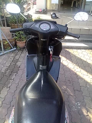 รูปในชัดๆเพียบNONDA CLICKมือแรก สตาร์ทมือเท้าปกติ ภาษีปีหน้า เดิมๆ รถ กรุงเทพ