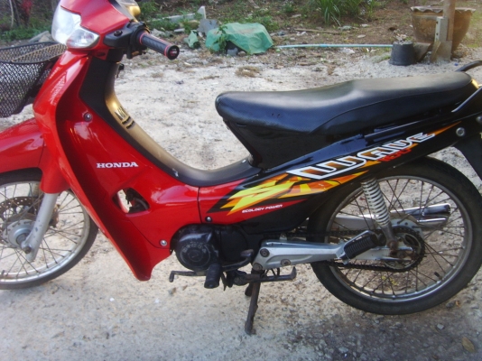 ขาย honda wave 100 sสภาพเดิมๆ สีสวย 13500 บาท