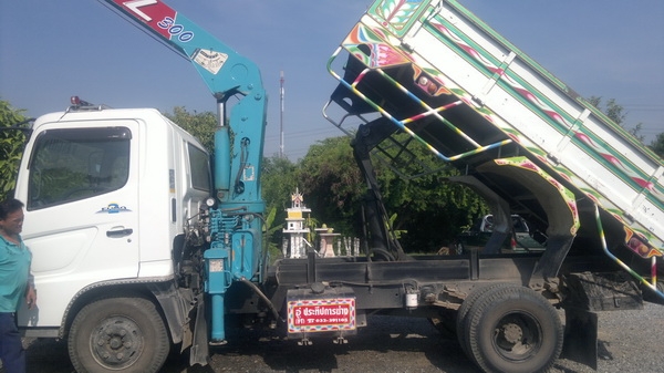 ขายเม็กก้าFC4Jมือ 1 ออกห้าง 6 ล้อดั้ม+เครนท้องเหลี่ยม 3 ตัน 3 ชัก 150 แรงเทอร์โบ ยางดี 6 เส้น