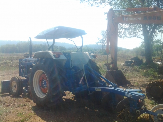 ขายรถไถ FORD 6610