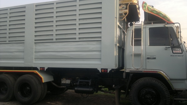 ขาย 10 ล้อดั้มนางฟ้า 195 แรง เพลาเดียว ครัชซีสวย ยางดี 10 เส้น