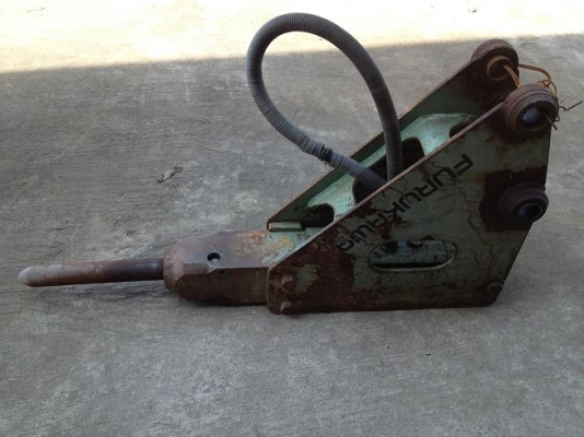 ขาย หัวเจาะ ขายหัวกระแทก ขนาดPC15 หรือเทียบเท่า นำเข้า มือสองญี่ปุ่น