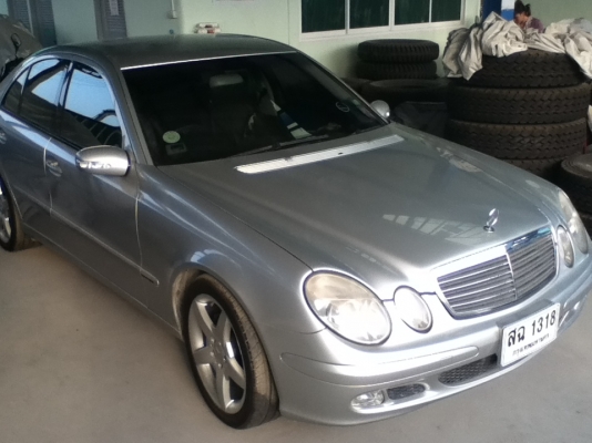 รถ MERCEDES BENZ รุ่น E220 CD I CLASSIC