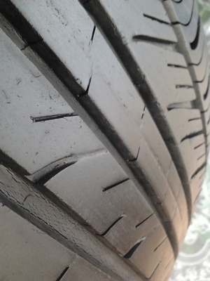 ขายยาง175/65/14 ปี 09 MICHERLIN ENERGY XM1 1 ชุด