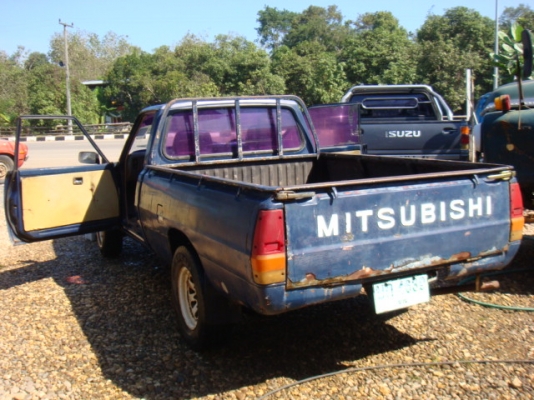 มิตซูเฉินหลง 4 ขอสภาพดีอยู่ขับขี่ได้แซสซีดีเอกสารชุดโอนครบ