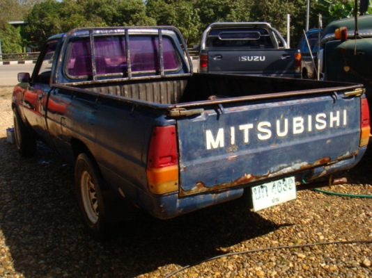 มิตซูเฉินหลง 4 ขอสภาพดีอยู่ขับขี่ได้แซสซีดีเอกสารชุดโอนครบ